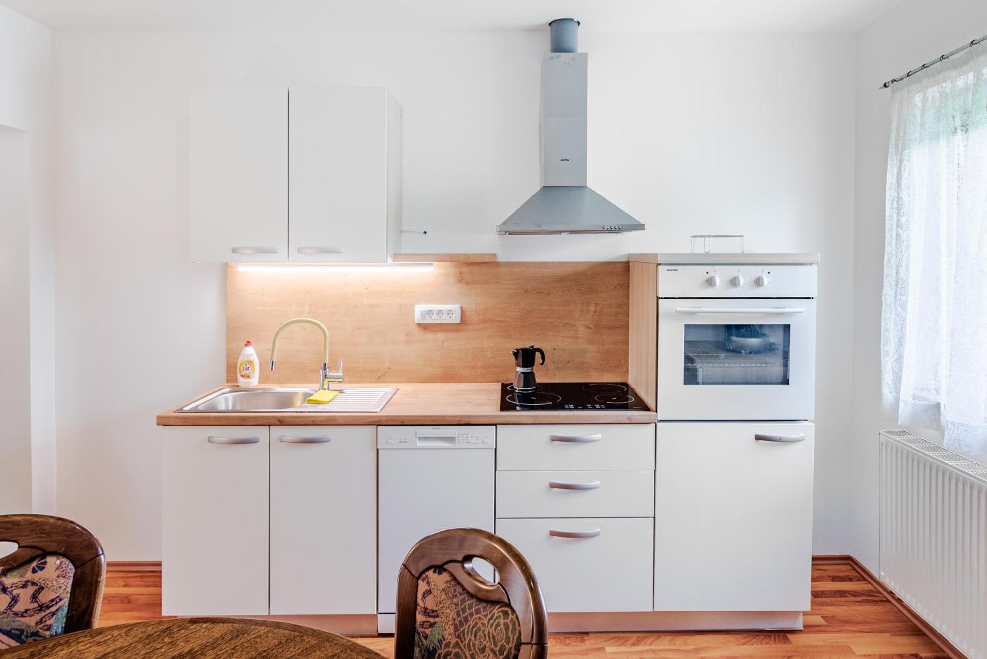 Apartment Pr' Stajercu With Free Onsite Parking ボヴェツ エクステリア 写真